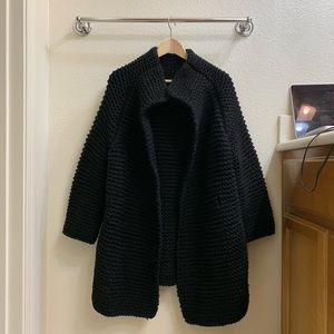 Heavy chunky knit sweater/cardigan/over coat